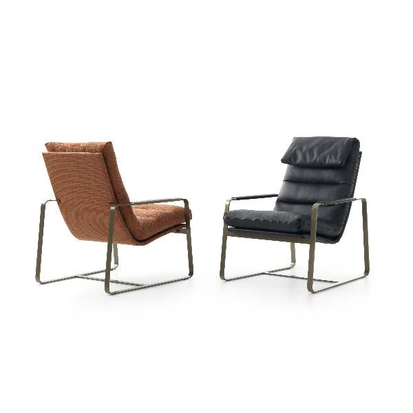 Leolux Sessel Indra pure in braun und Sessel Indra Plus in schwarz