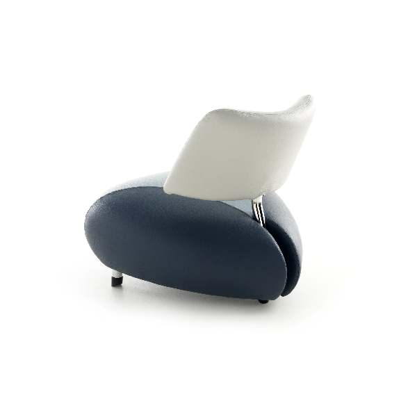 Leolux Pallone Sessel Rückansicht in grau weiß blau