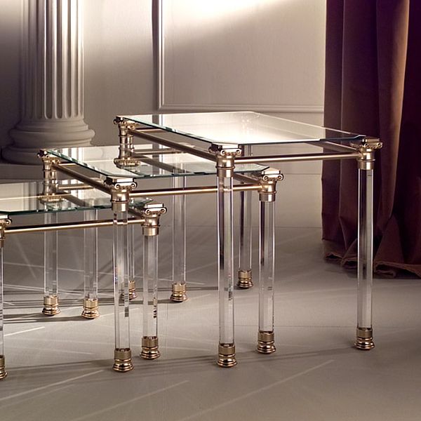 Oresenigo Tisch Romanan aus der Classic-Serie Acryl mit Messing vergoldet