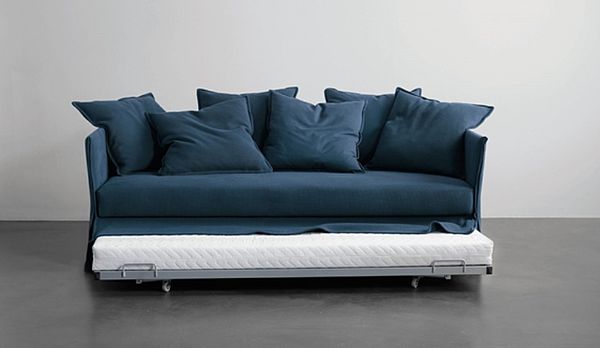 Meridiani Bettsofa Fox double bed in dunkelblau, unten herauziehbare Matratze