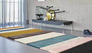 Longbarn Teppich-Muster in verschiedenen Qualitäten nebeneinander