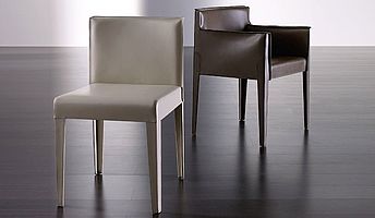 Meridiani Stuhl und Armlehnenstuhl Fattoo in Leder, cremefarben und dunkelbraun