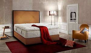 Treca Boxspringbett Paris Vienne-Venise Obermatratze mit Kopfteil Carat Brut in curry-braun