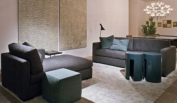 Meridiani Sofa mit Lonchair und Zweisitzer Belmon in dunklem Stoff