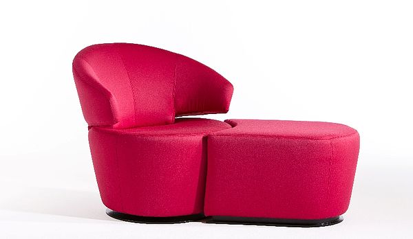 Werther Trick Sessel und Hocker in pink