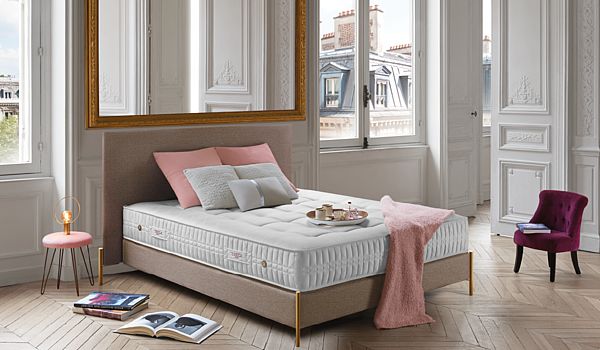 Boxspringbett von Treca mit Kopfteil Victoire