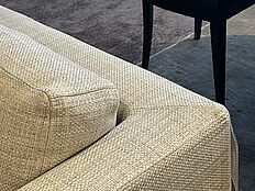 Detail 2: Sofa Belmond 160 von Meridiani zum Sonderpreis 